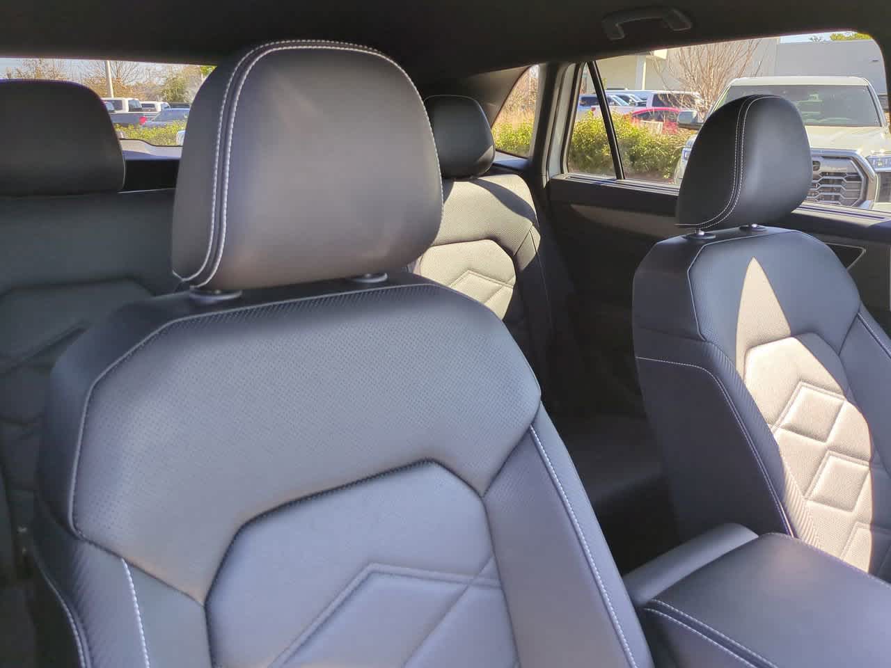 Thumbnail: 2025 Volkswagen Atlas - 7