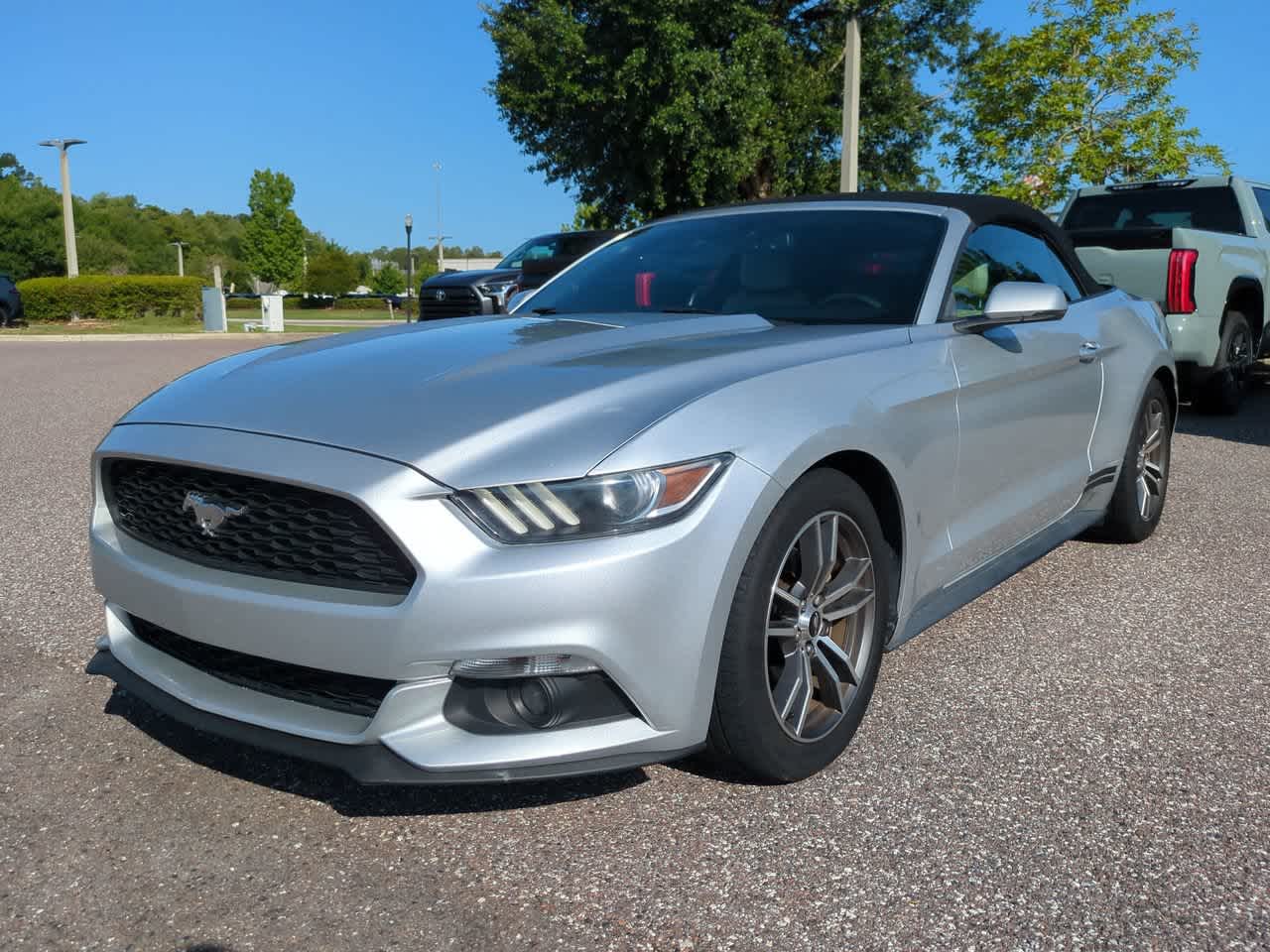 Thumbnail: 2017 Ford Mustang - 2