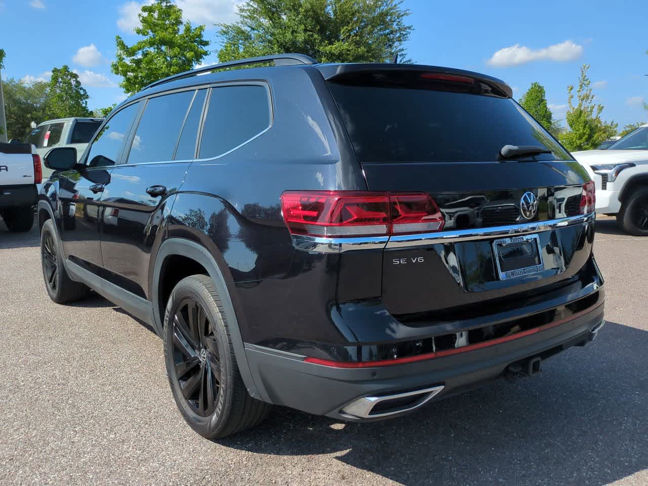 Thumbnail: 2022 Volkswagen Atlas - 4