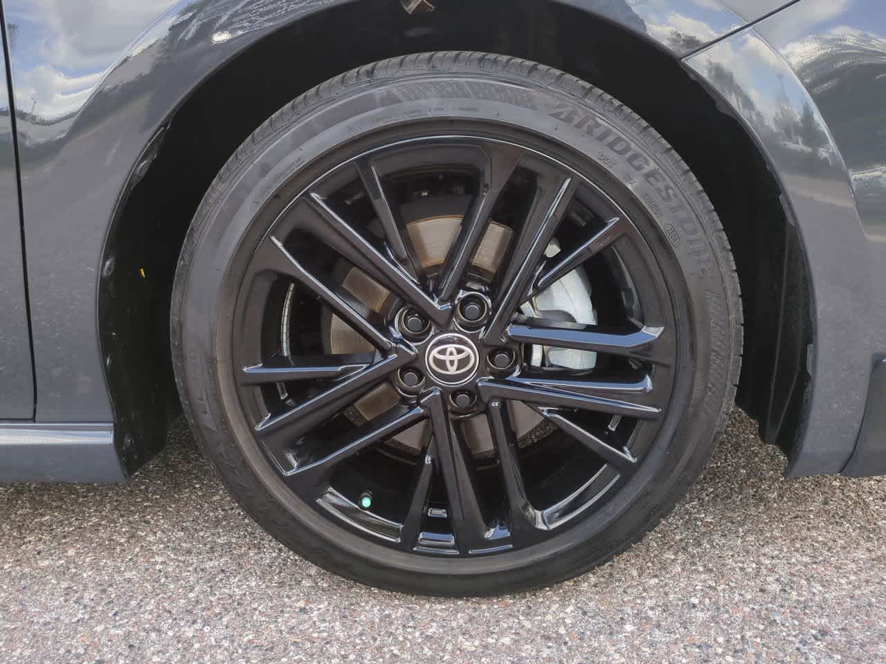 Thumbnail: 2025 Toyota Camry - 11