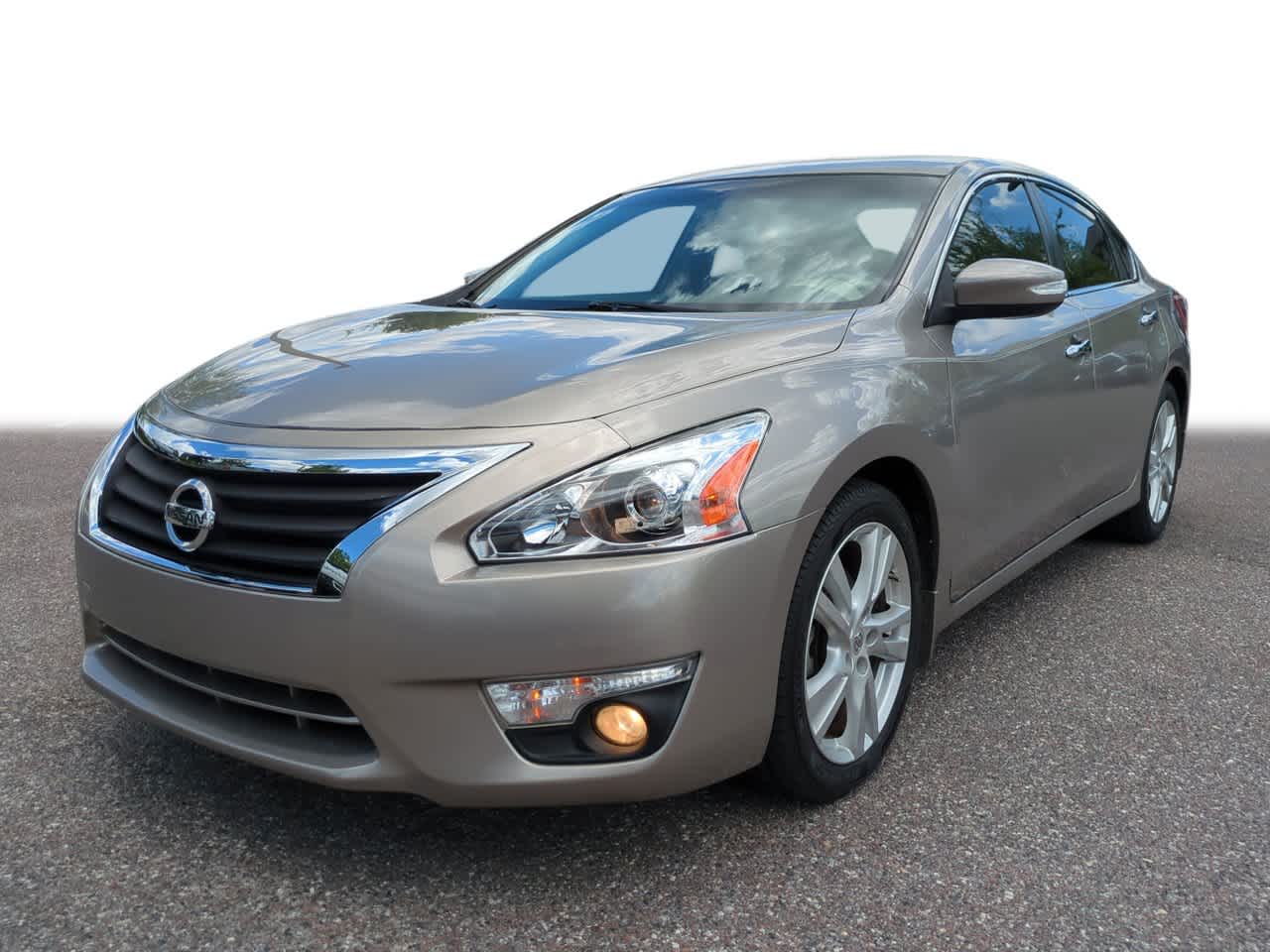 2013 Nissan Altima SV -
                  Wesley Chapel, FL