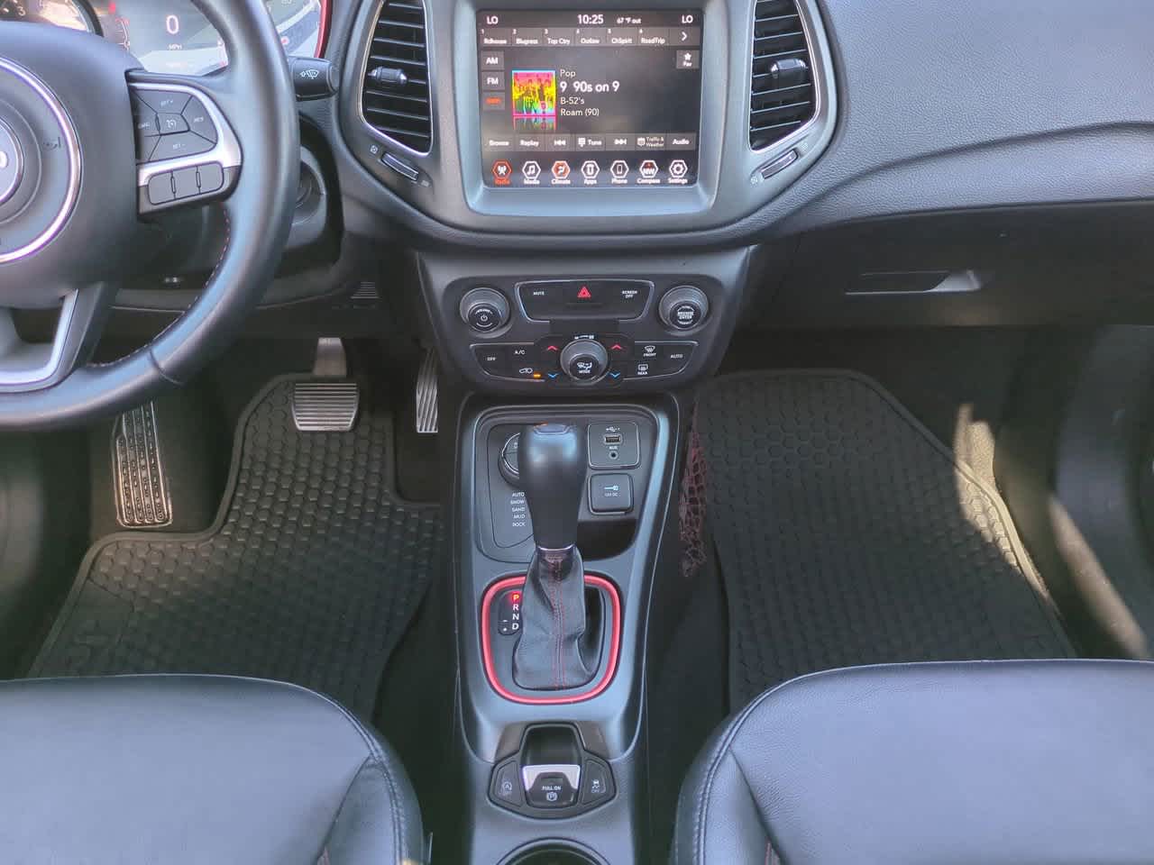 Thumbnail: 2020 Jeep Compass - 18