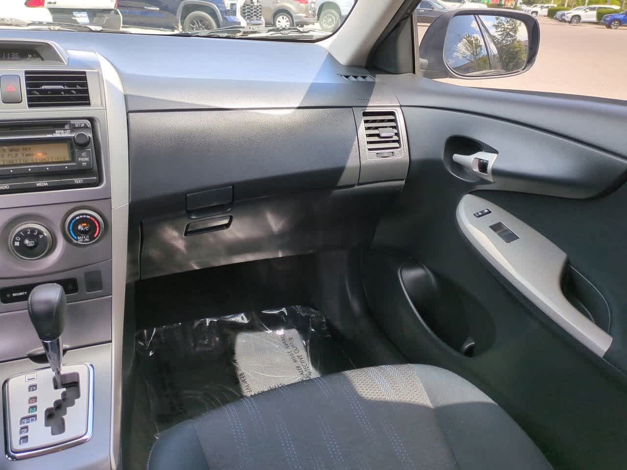 Thumbnail: 2012 Toyota Corolla - 15