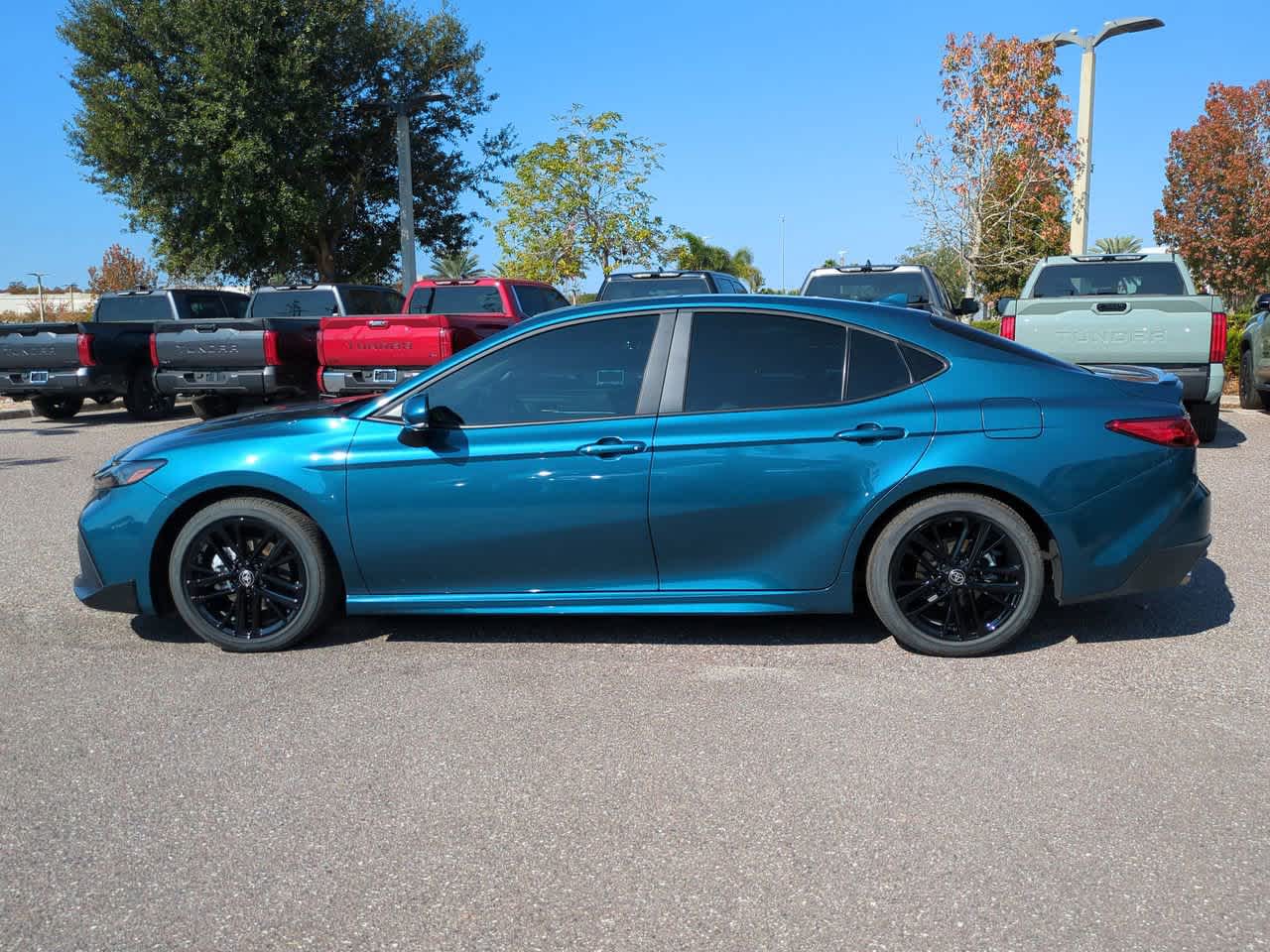 Thumbnail: 2025 Toyota Camry - 3