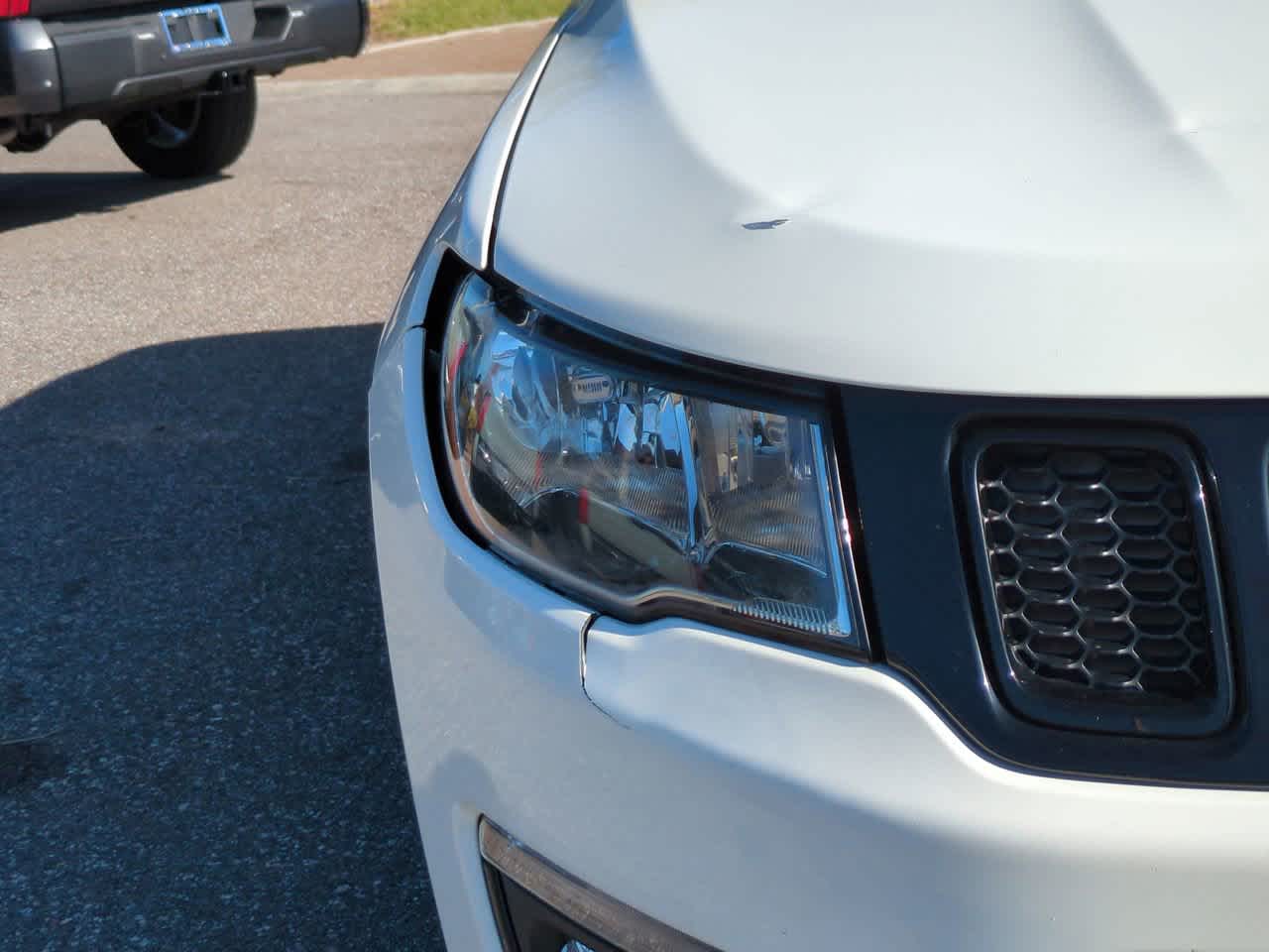 Thumbnail: 2018 Jeep Compass - 10