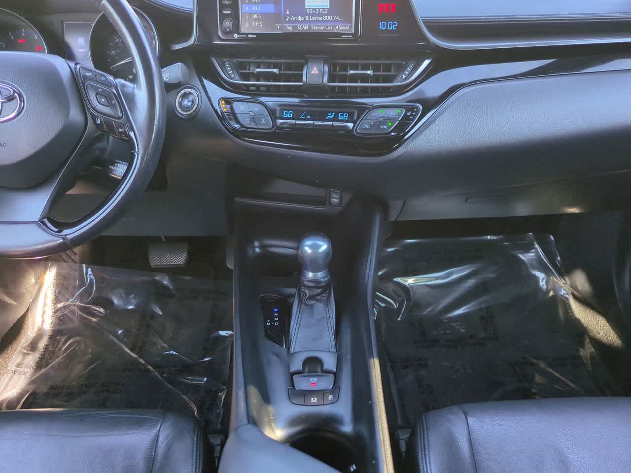 Thumbnail: 2018 Toyota C-HR - 18