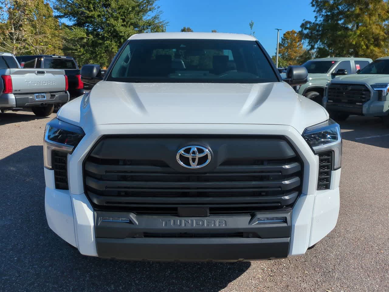 Thumbnail: 2025 Toyota Tundra - 9