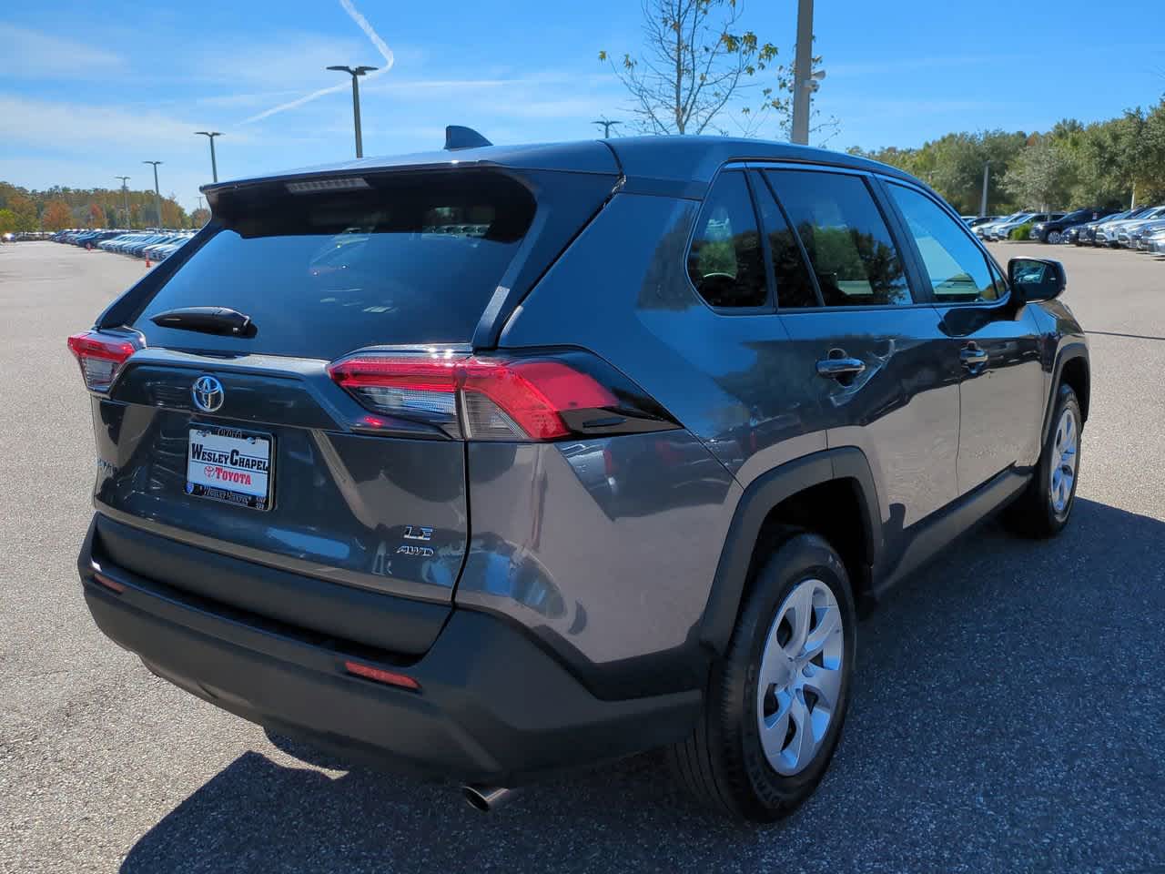 Thumbnail: 2025 Toyota RAV4 - 6