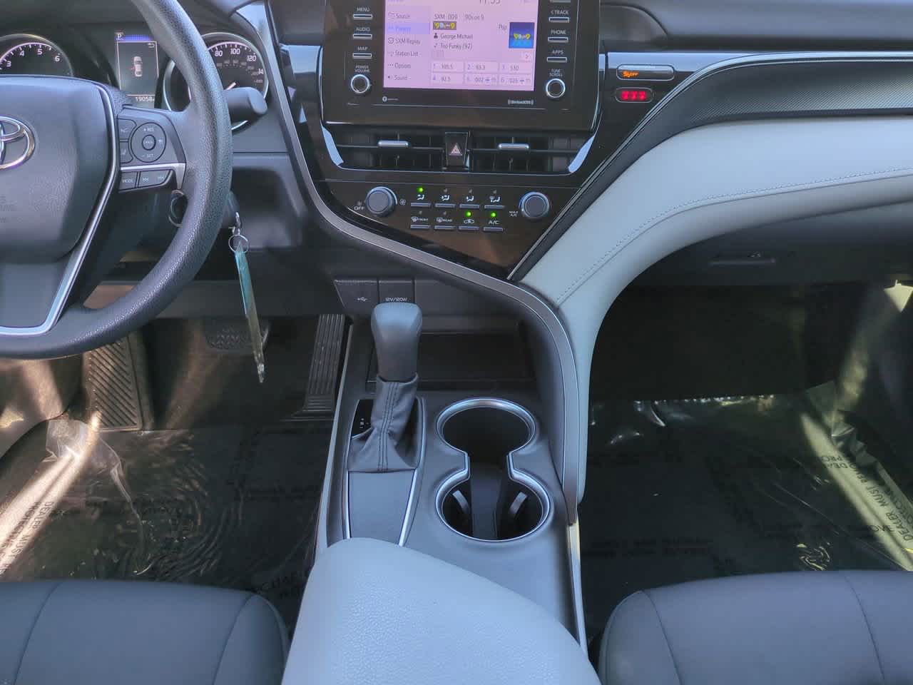 Thumbnail: 2021 Toyota Camry - 18