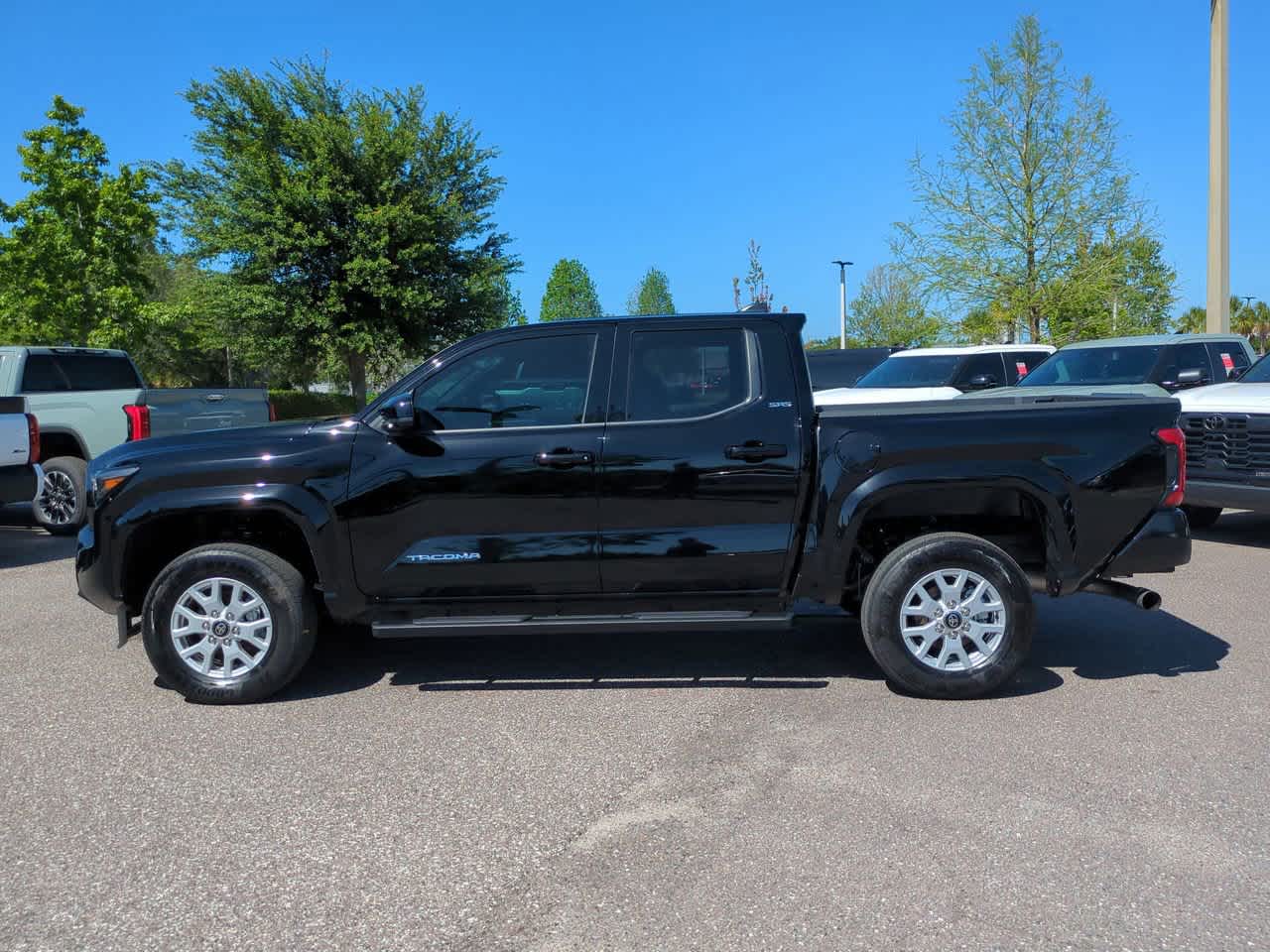 Thumbnail: 2025 Toyota Tacoma - 3