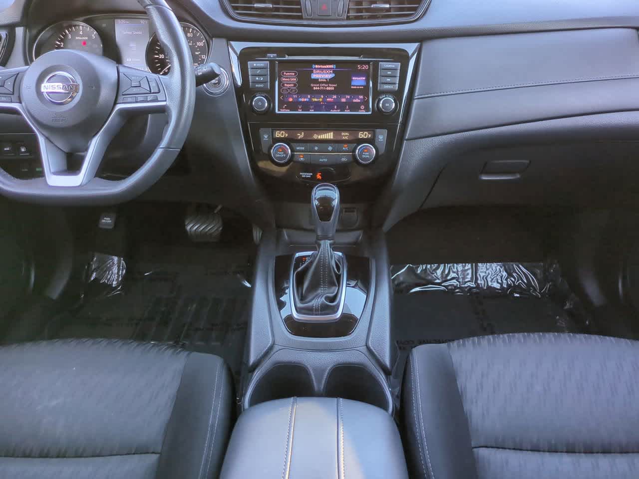 Thumbnail: 2018 Nissan Rogue - 17