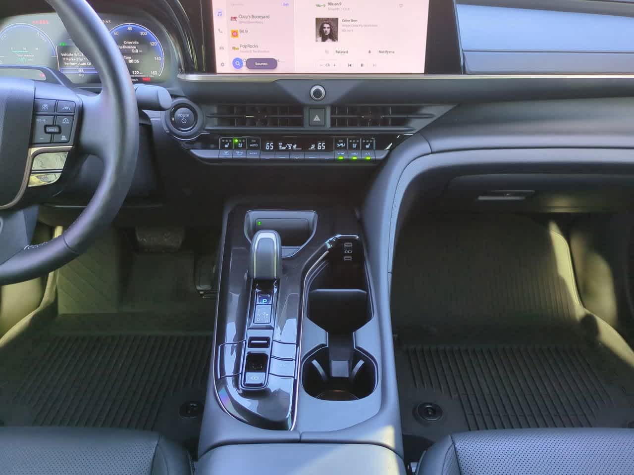 Thumbnail: 2024 Toyota Crown - 18