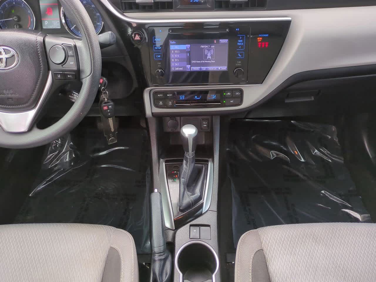 Thumbnail: 2018 Toyota Corolla - 18