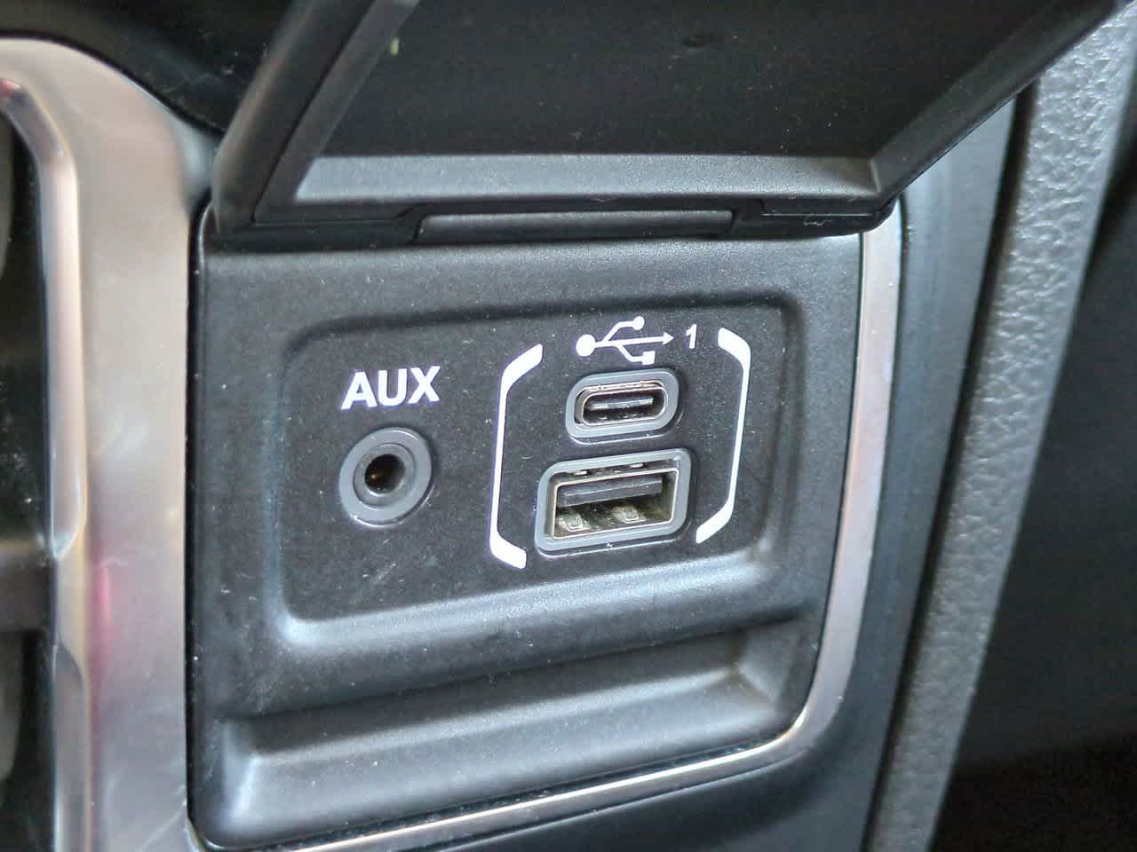 Thumbnail: 2024 Jeep Wrangler - 20