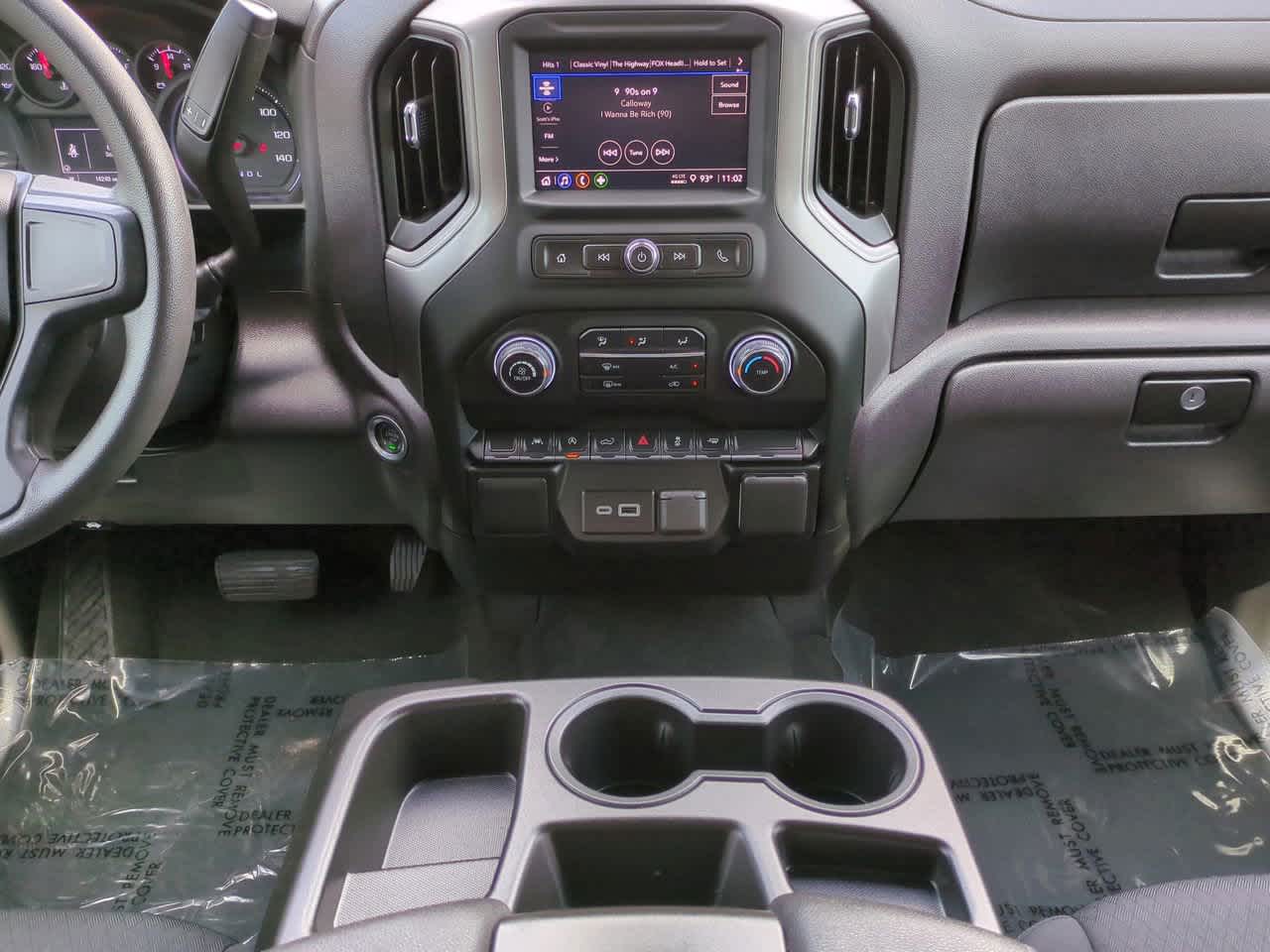 2024 Chevrolet Silverado 1500 Custom 18