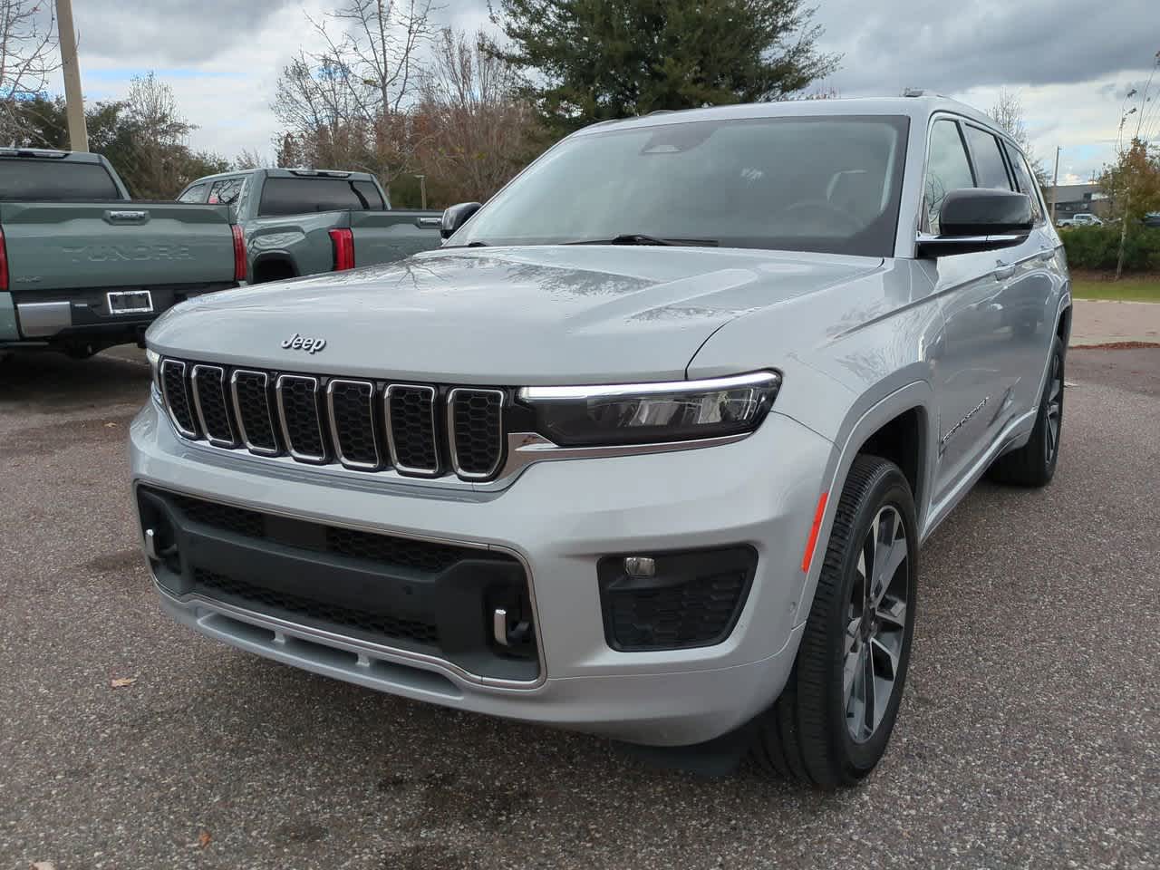 Thumbnail: 2021 Jeep Grand Cherokee L - 2