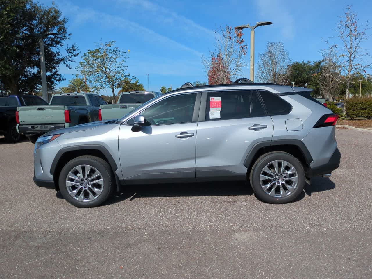 Thumbnail: 2025 Toyota RAV4 - 3