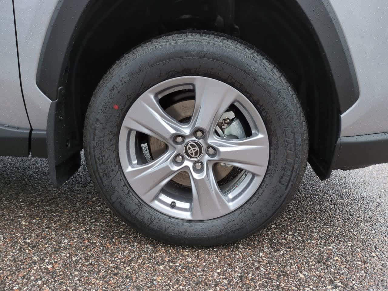 Thumbnail: 2025 Toyota RAV4 - 11