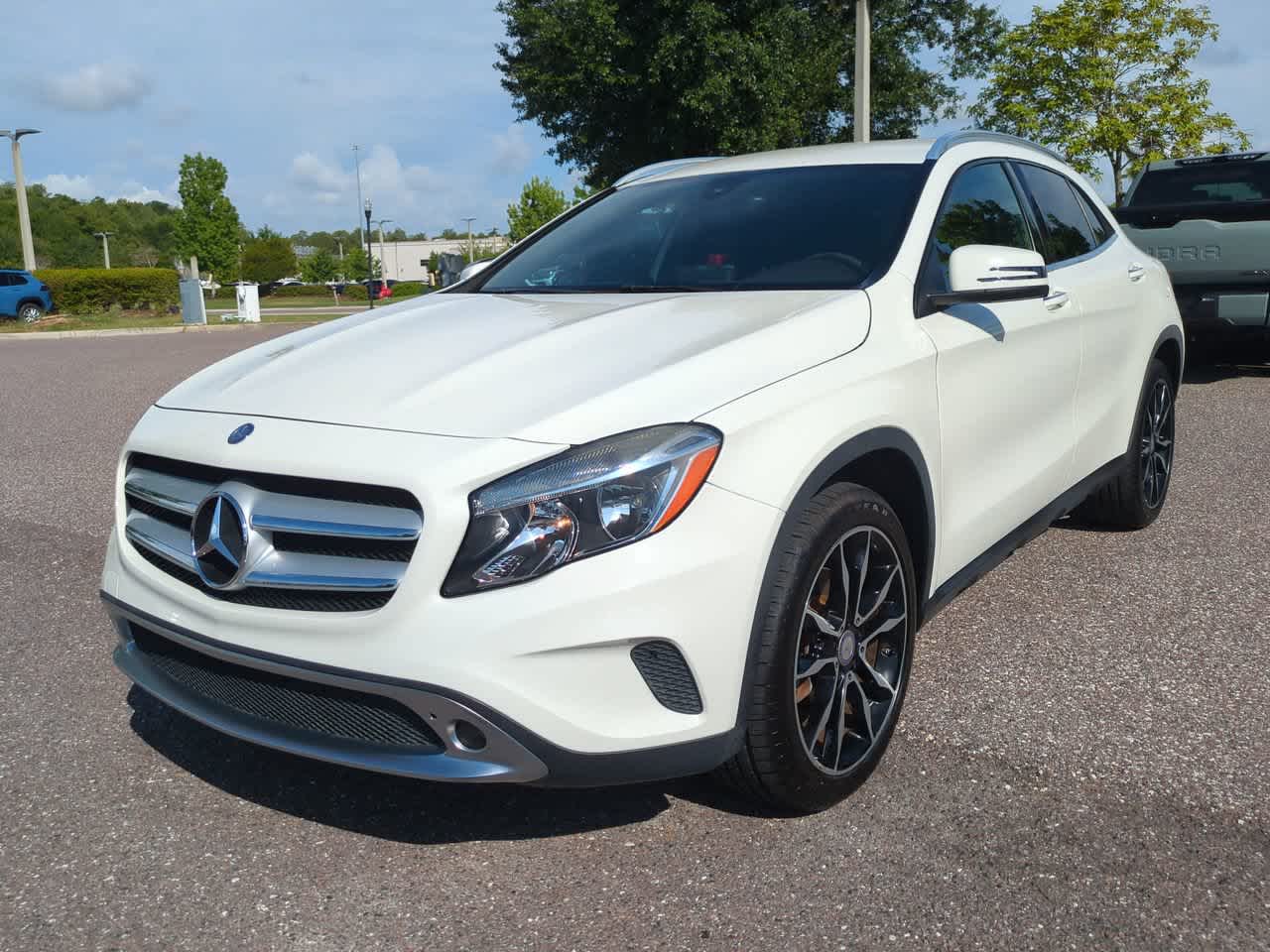 Thumbnail: 2016 Mercedes-Benz GLA - 2