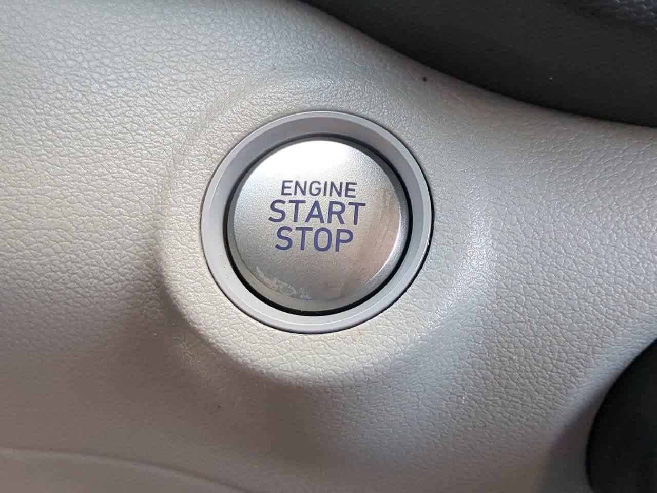 Thumbnail: 2025 Hyundai Venue - 26