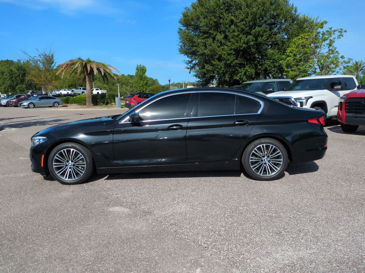 Thumbnail: 2019 BMW 5 Series - 3