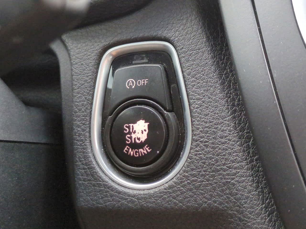 Thumbnail: 2013 BMW 3 Series - 25