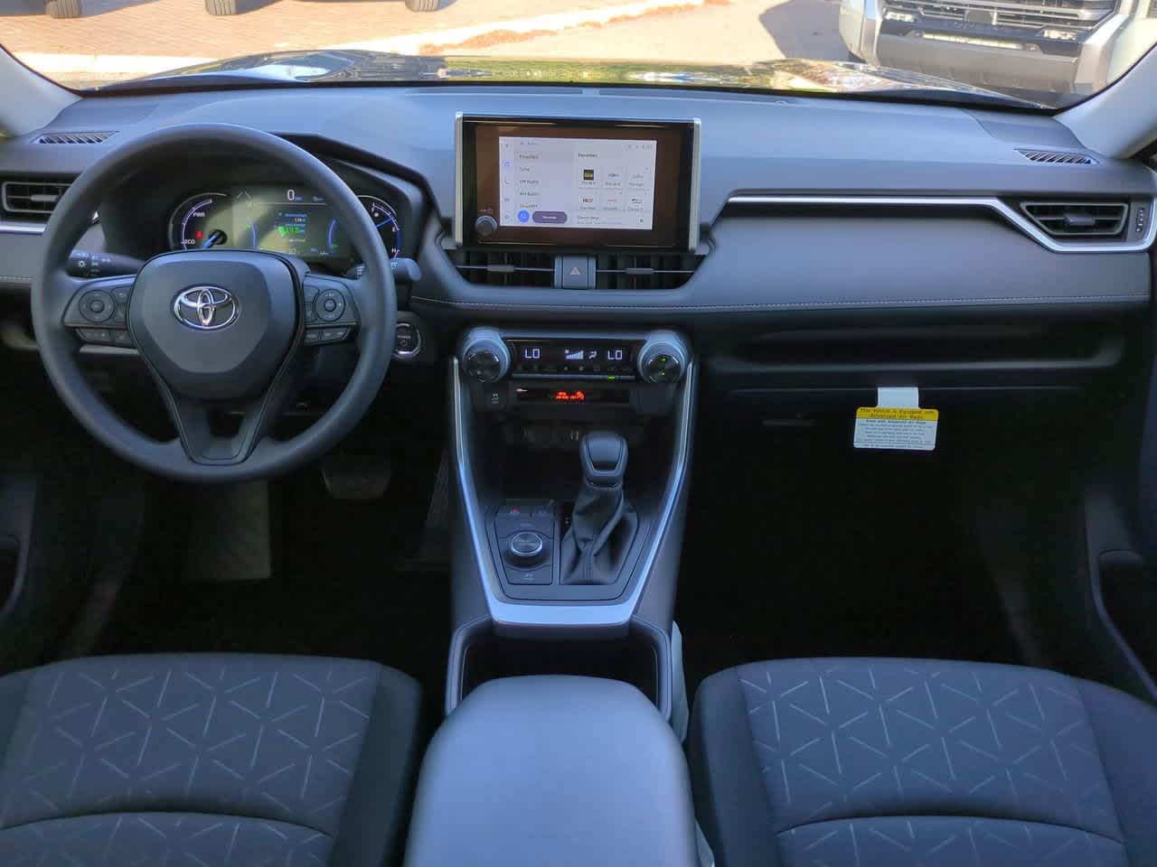 Thumbnail: 2025 Toyota RAV4 - 14