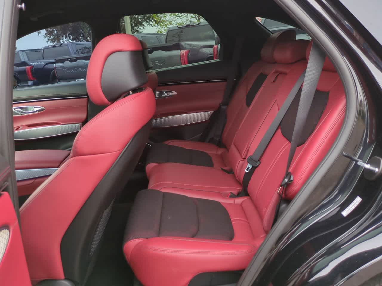 Thumbnail: 2023 Genesis GV70 - 13