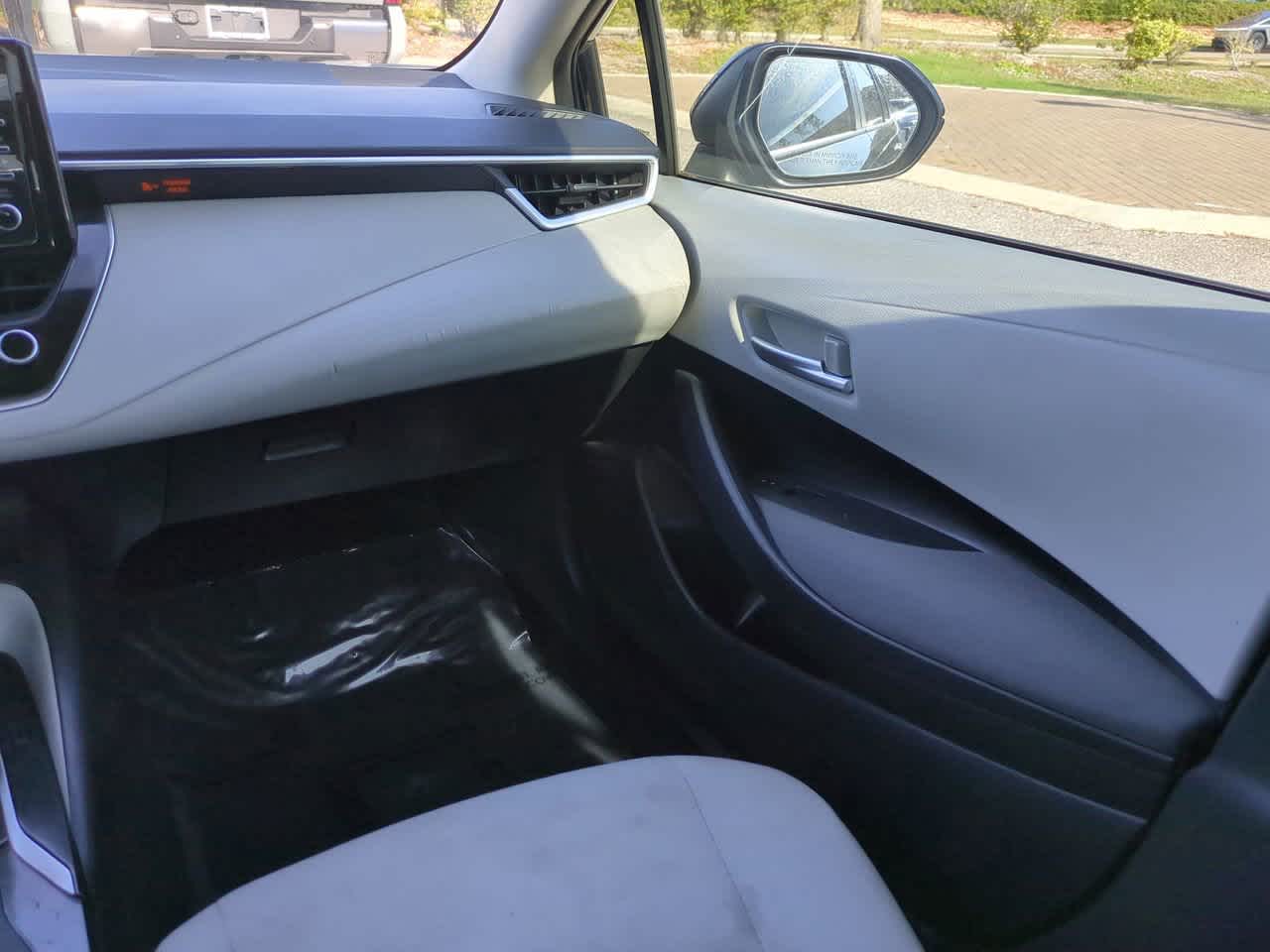 Thumbnail: 2021 Toyota Corolla - 16