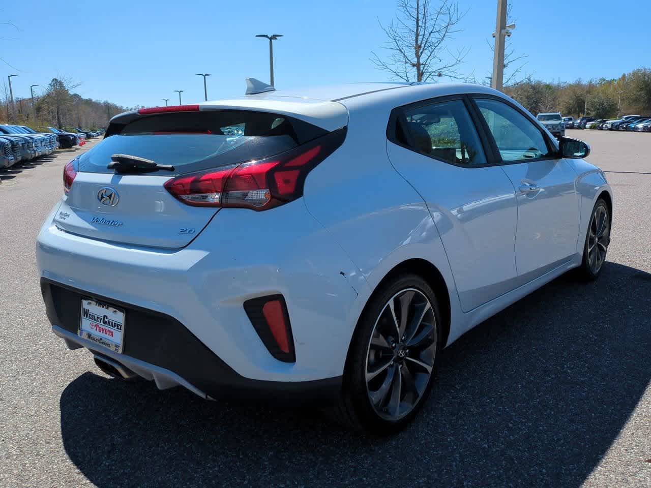 Thumbnail: 2019 Hyundai Veloster - 6
