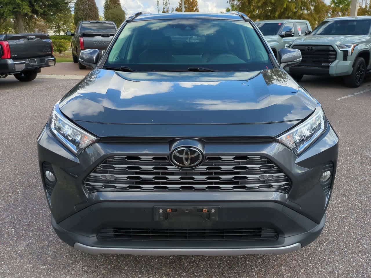 Thumbnail: 2020 Toyota RAV4 - 9
