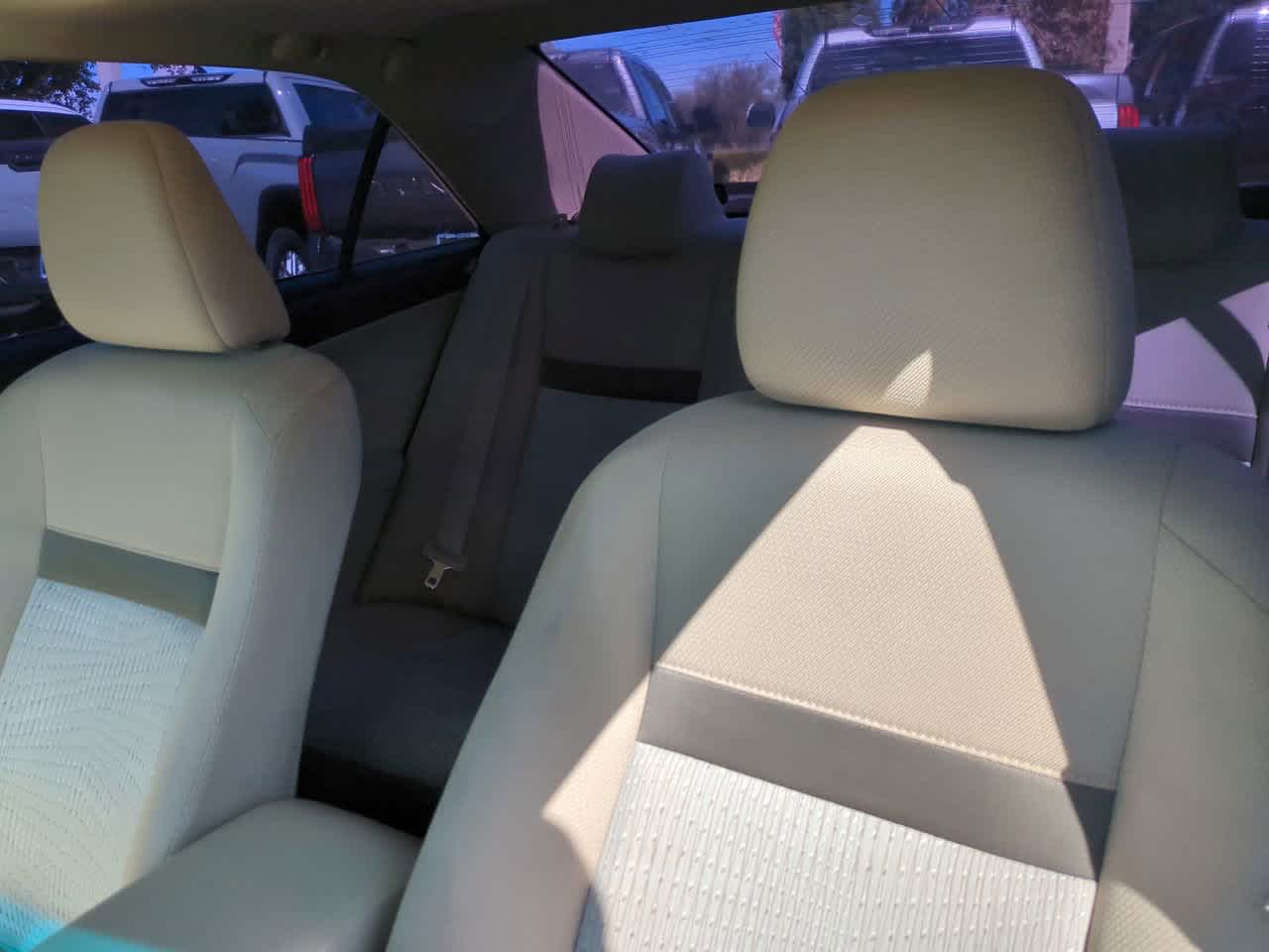 Thumbnail: 2014 Toyota Camry - 8