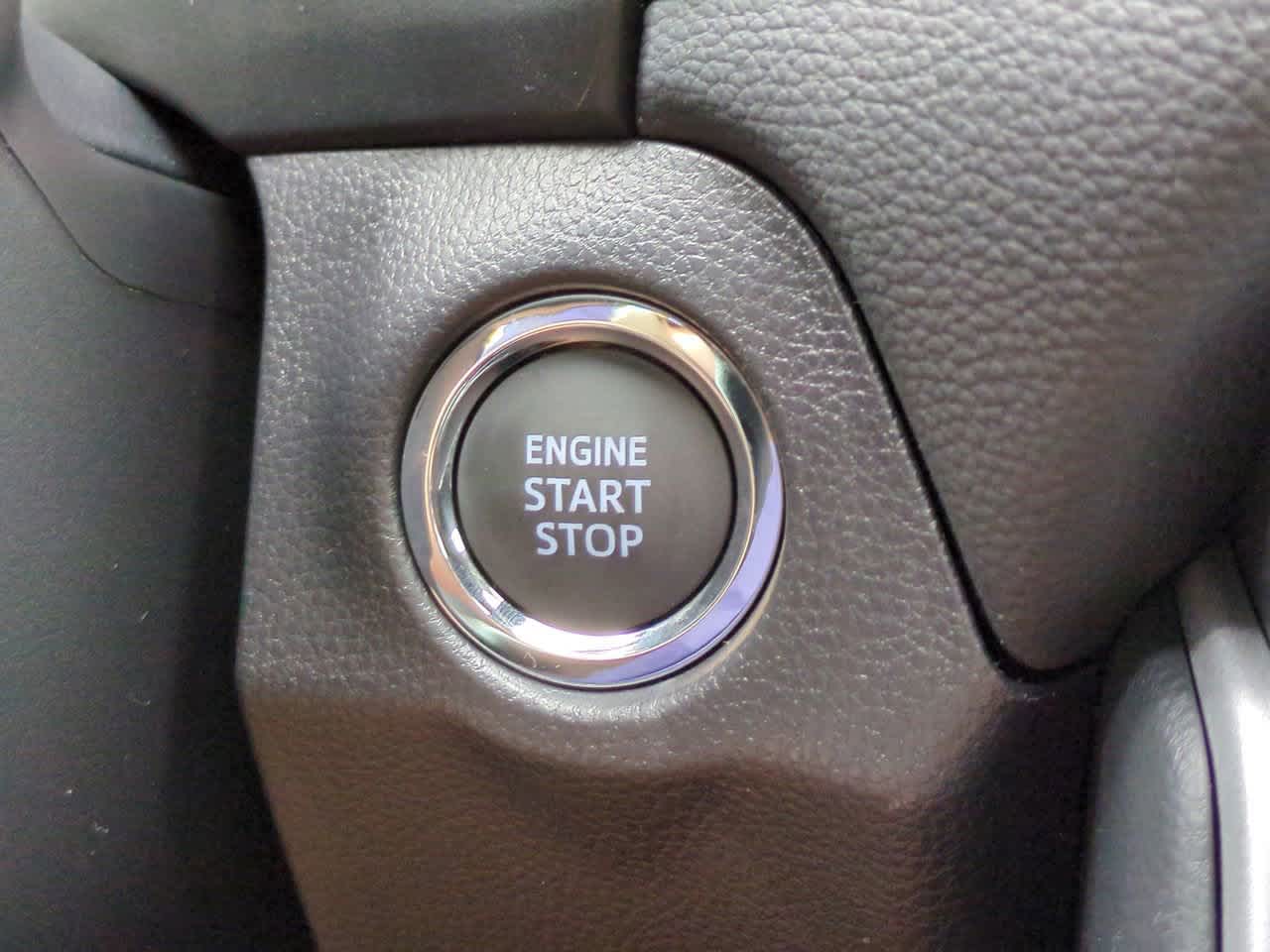 Thumbnail: 2025 Toyota RAV4 - 25