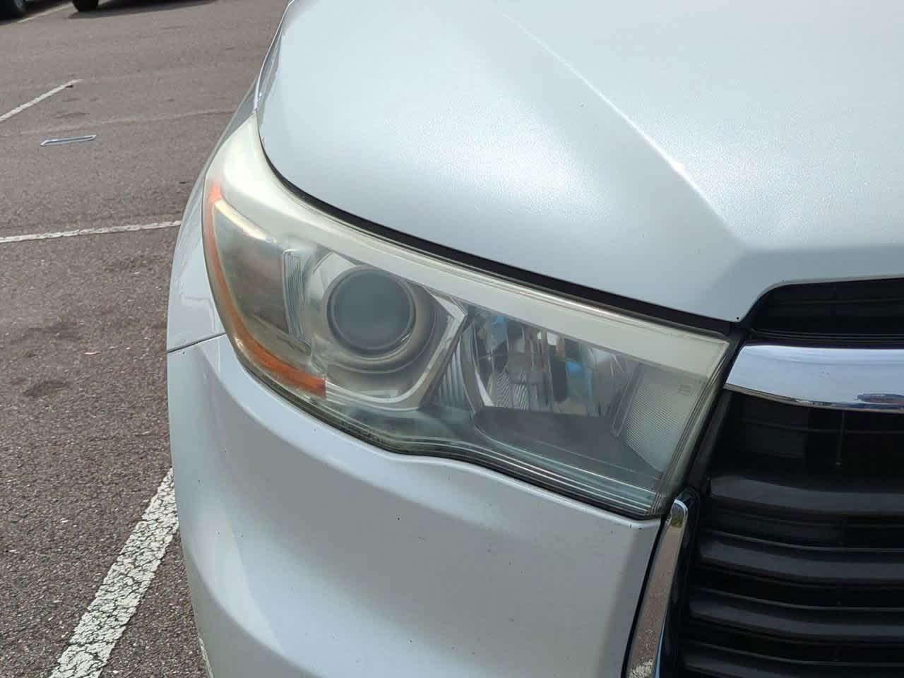 Thumbnail: 2015 Toyota Highlander - 9