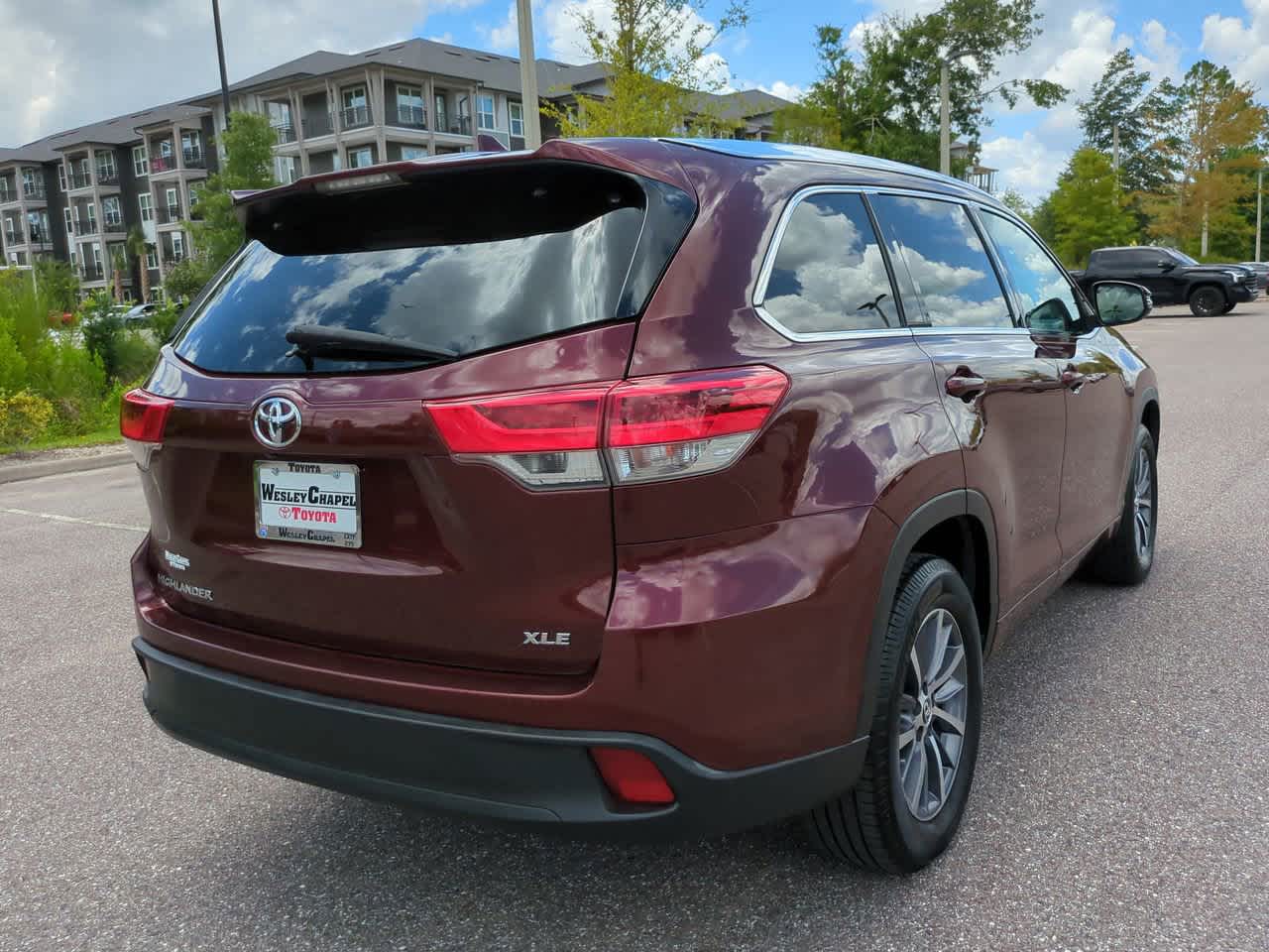 Thumbnail: 2017 Toyota Highlander - 6