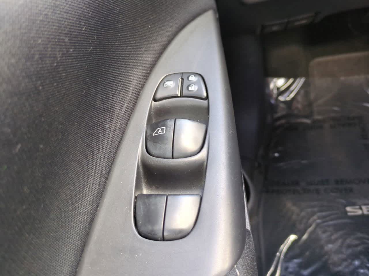 Thumbnail: 2014 Nissan Sentra - 20