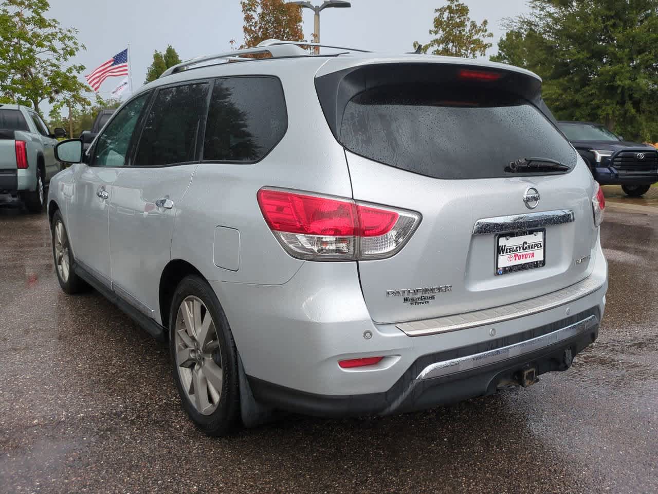 Thumbnail: 2014 Nissan Pathfinder - 4