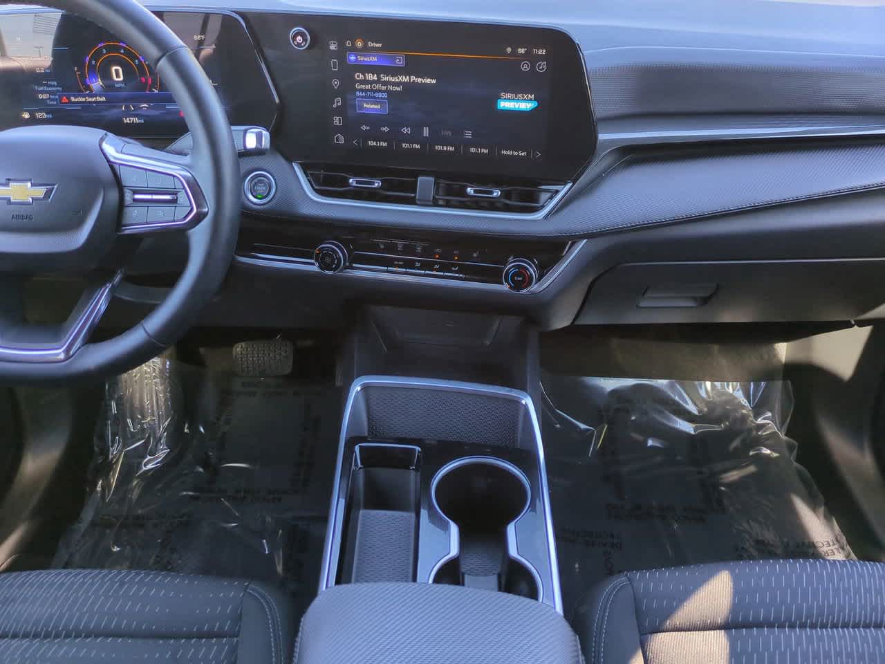 Thumbnail: 2025 Chevrolet Equinox - 18