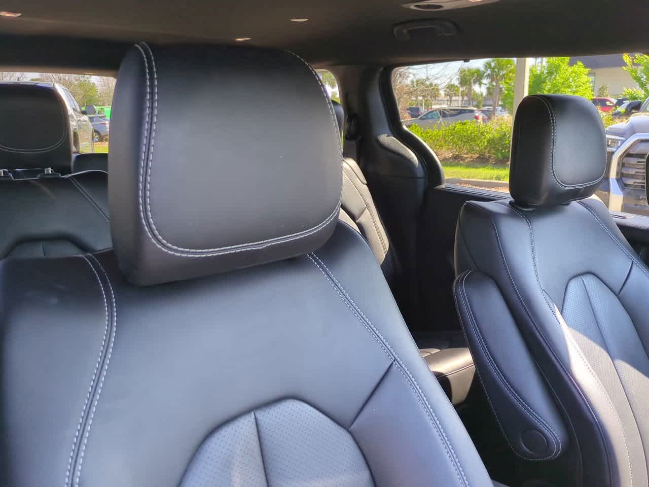 Thumbnail: 2025 Chrysler Pacifica - 7