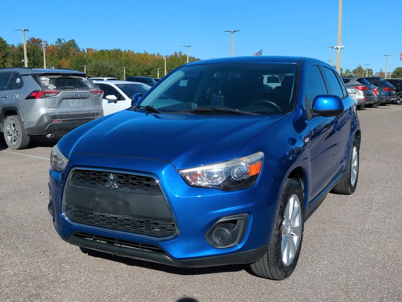 Thumbnail: 2015 Mitsubishi Outlander Sport - 2