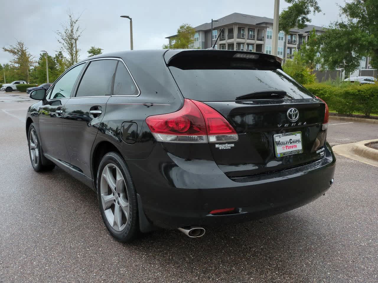 Thumbnail: 2015 Toyota Venza - 4