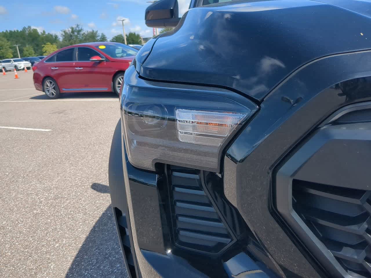 Thumbnail: 2025 Toyota Tacoma - 10