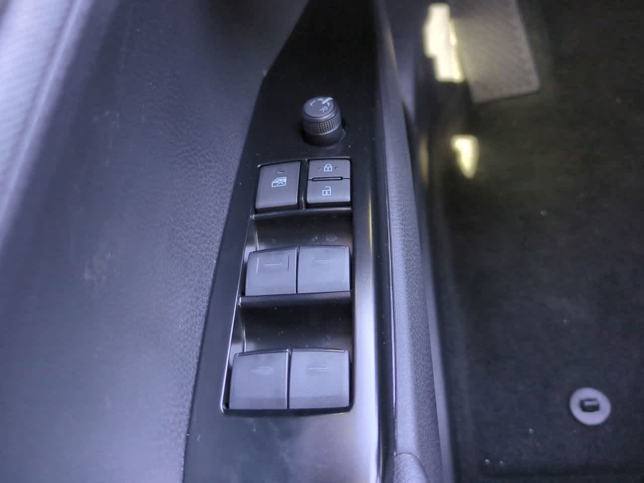 Thumbnail: 2026 Toyota Camry - 21