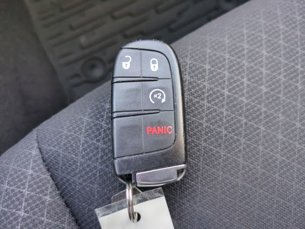 Thumbnail: 2018 Jeep Grand Cherokee - 28