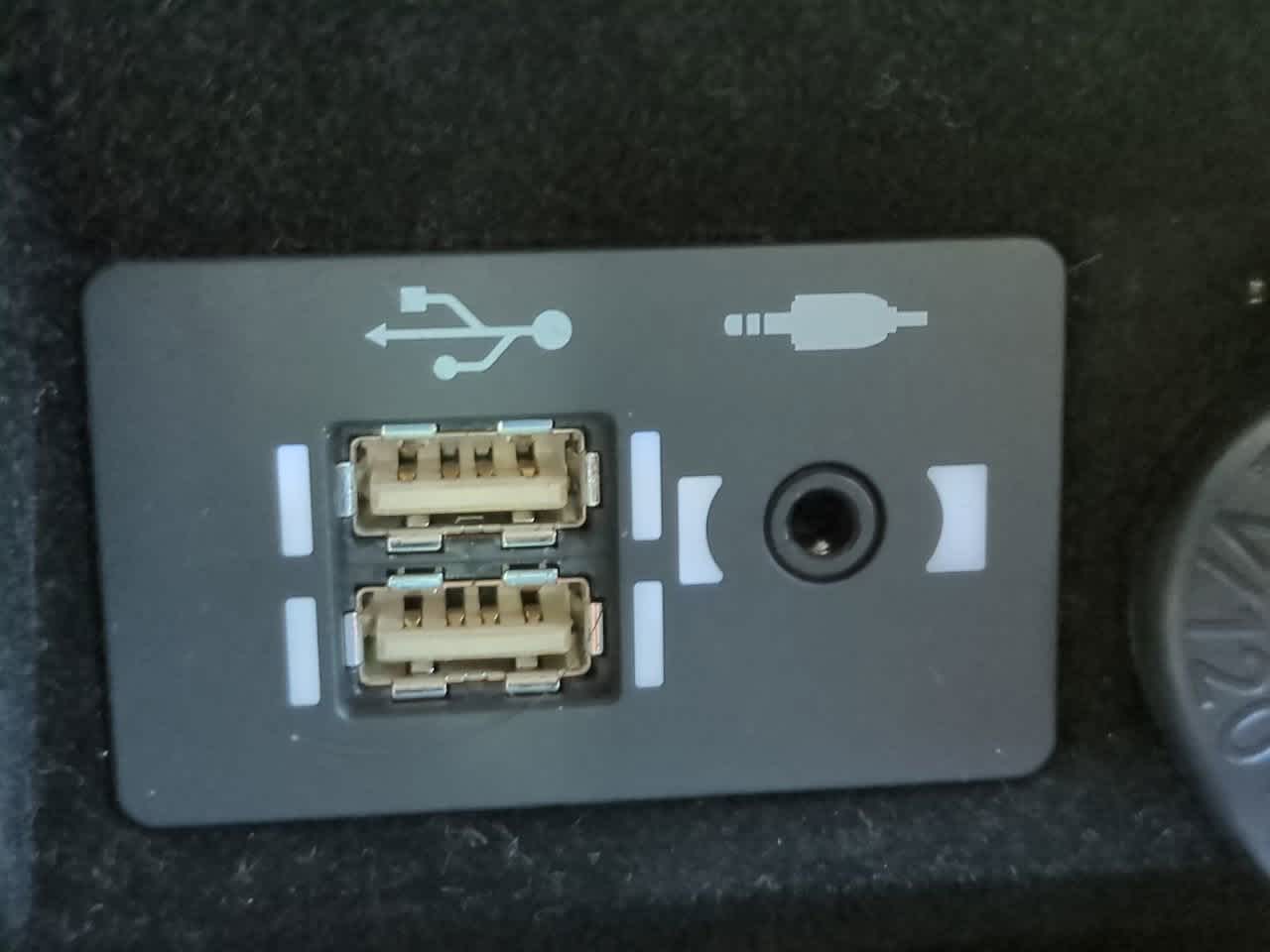 Thumbnail: 2023 Lexus IS - 22