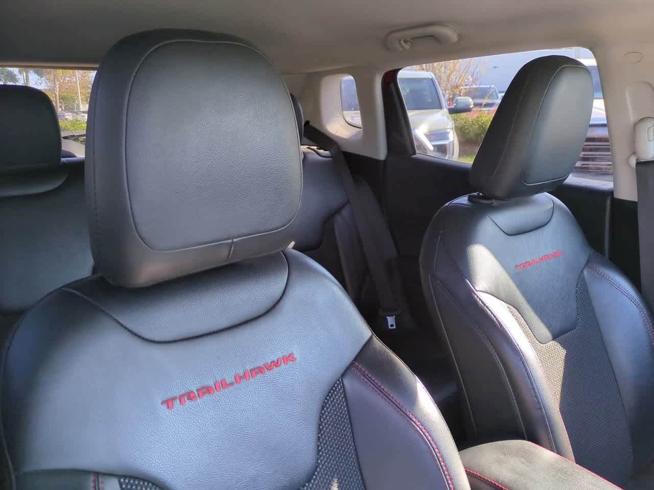 Thumbnail: 2020 Jeep Compass - 7