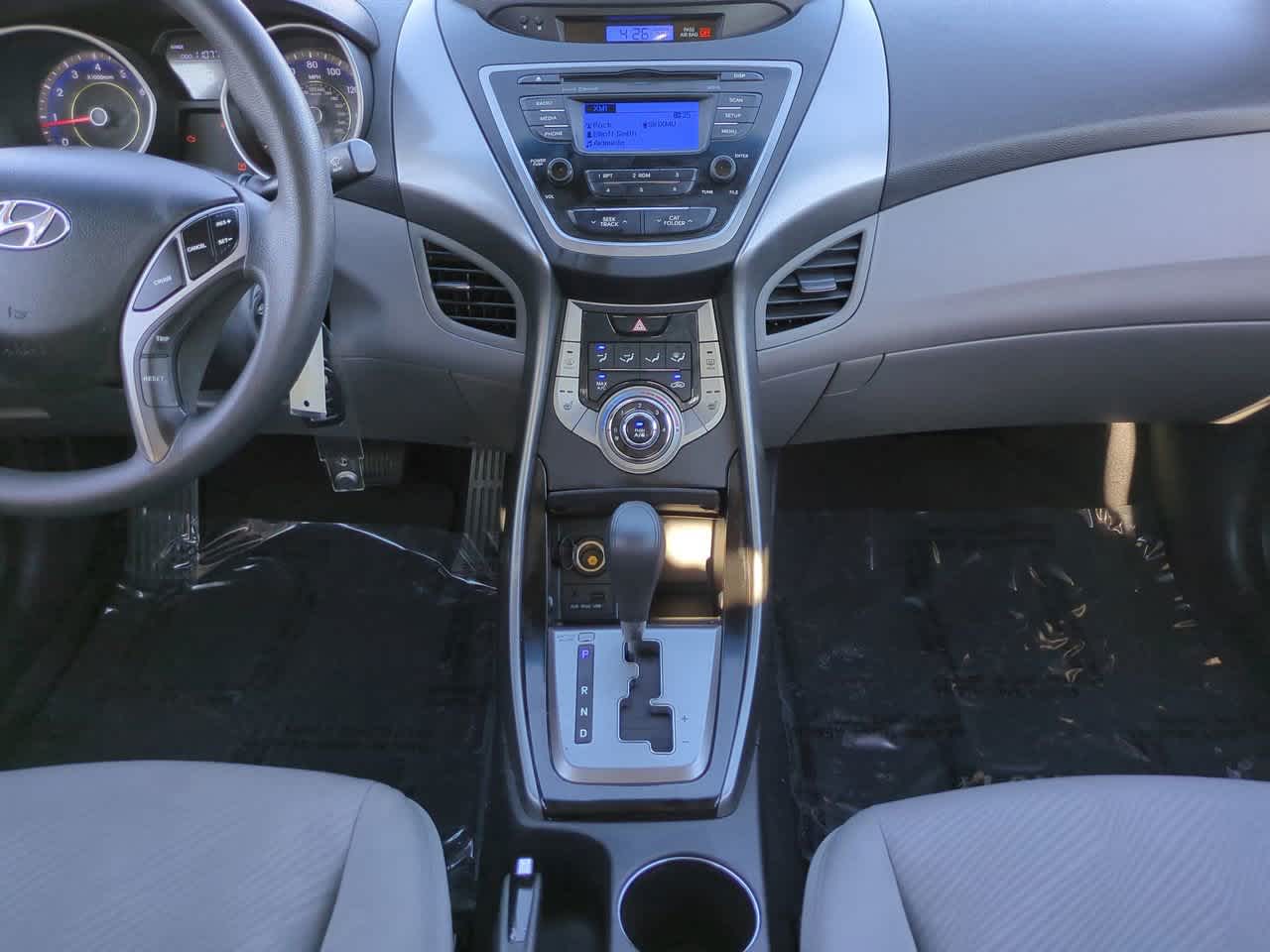 Thumbnail: 2013 Hyundai Elantra - 18