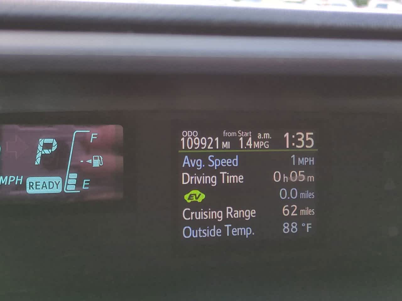 Thumbnail: 2014 Toyota Prius c - 22