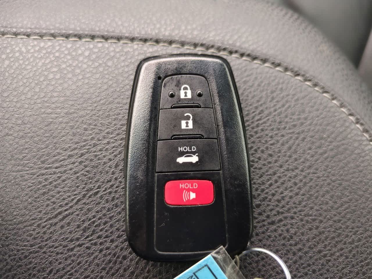 Thumbnail: 2018 Toyota Camry - 28