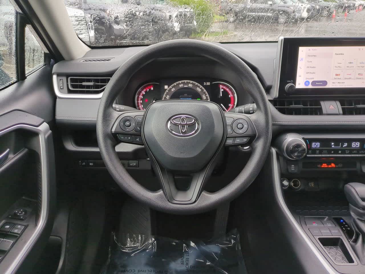 Thumbnail: 2025 Toyota RAV4 - 14